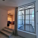 Apartment In Colombo